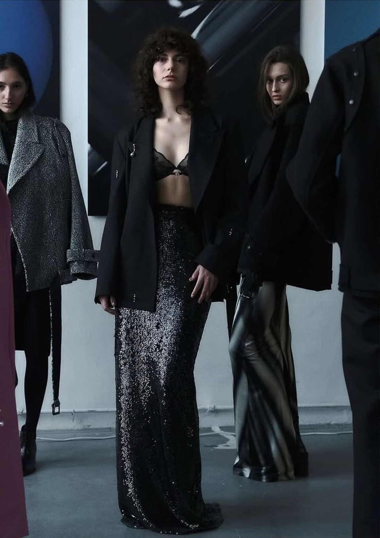 Mártusz Dorina — Runway group in dark tailored looks